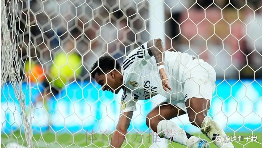 英媒:利物浦曼城有意罗德里戈 皇马表示球员将留队