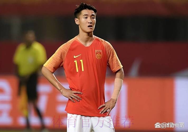 韦世豪、张玉宁、陈彬彬建功 中国队提前晋级亚运会淘汰赛 韦世豪、张玉宁、陈彬彬建功 中国队提前晋级亚运会淘汰赛